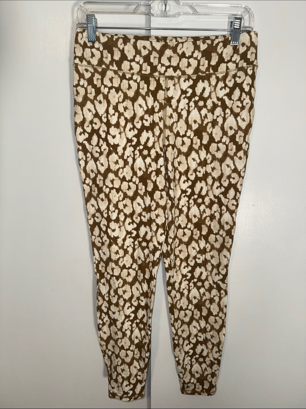 Wonderly Studio Leggings Tan Animal Print Women’s PM Medium Petite